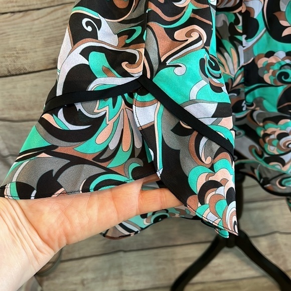 Nanette Lepore Silk Wrap Top Blouse NWT V-neck 3/4 Bell Sleeves Peplum Size 10 - Picture 4 of 13